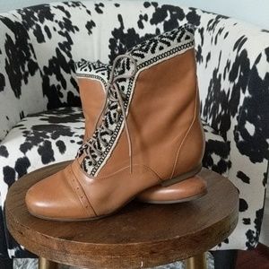 COPY - Fortress of Inca leather boots